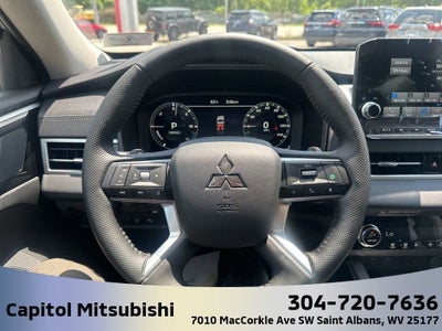 2025 Mitsubishi Outlander PHEV SE