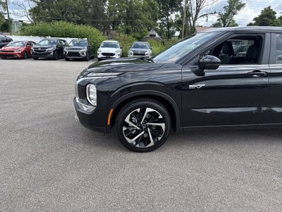 2025 Mitsubishi Outlander PHEV SE
