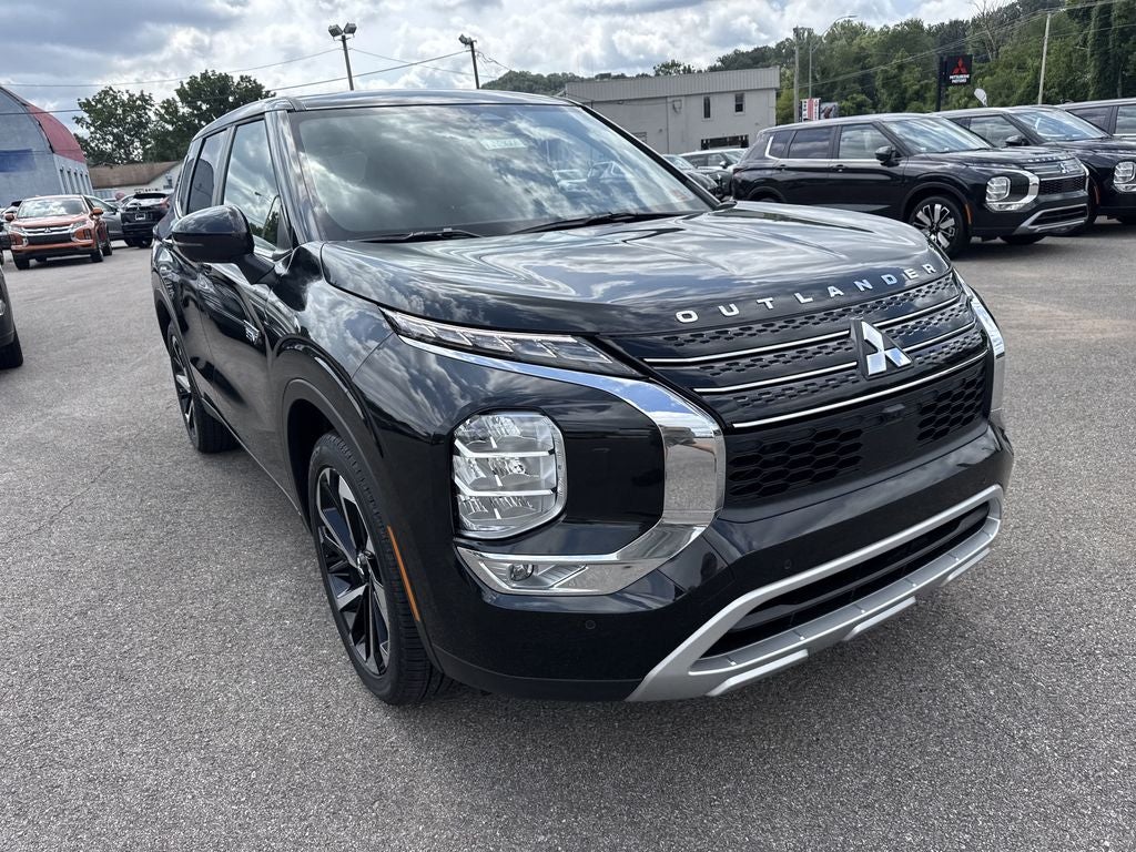 2025 Mitsubishi Outlander PHEV SE