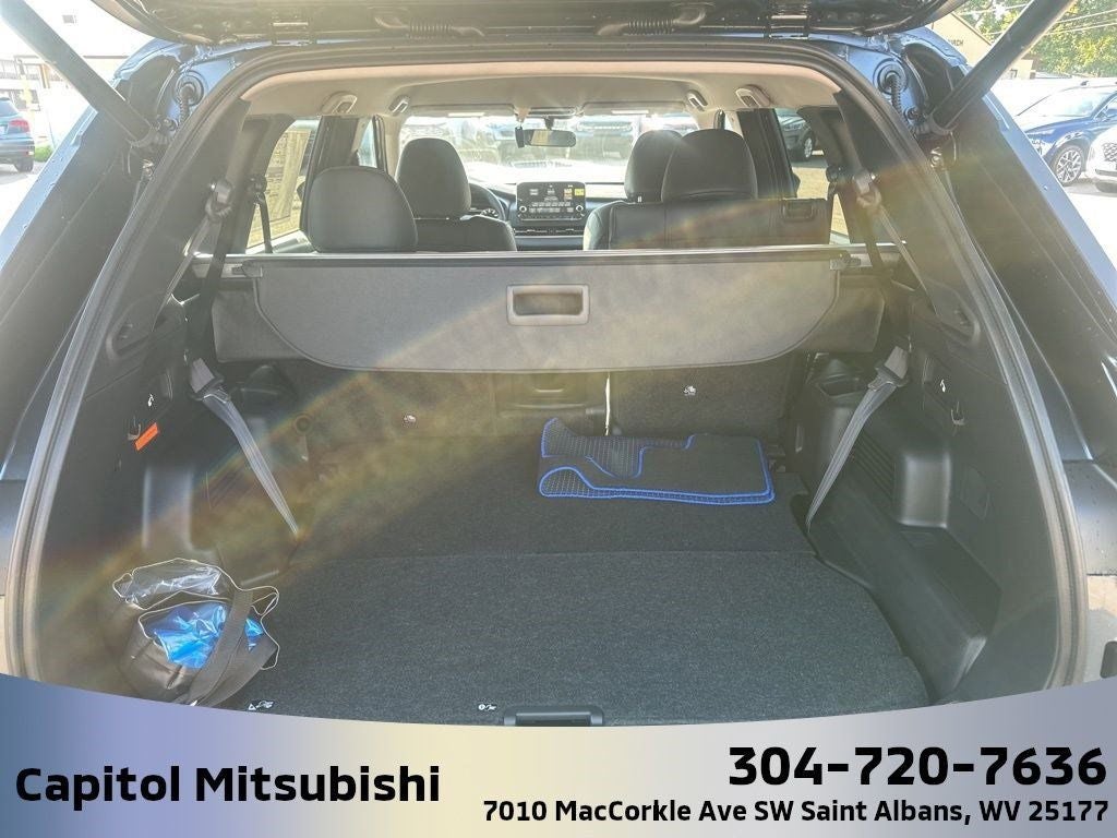 2025 Mitsubishi Outlander PHEV SE