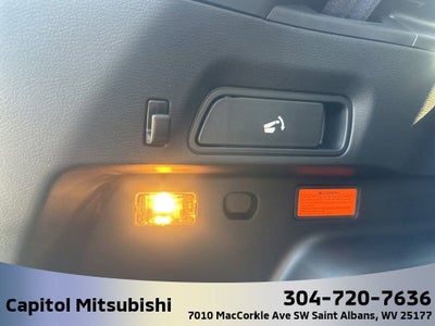 2025 Mitsubishi Outlander PHEV SE