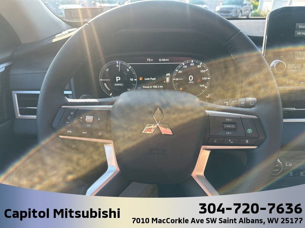 2025 Mitsubishi Outlander PHEV SE