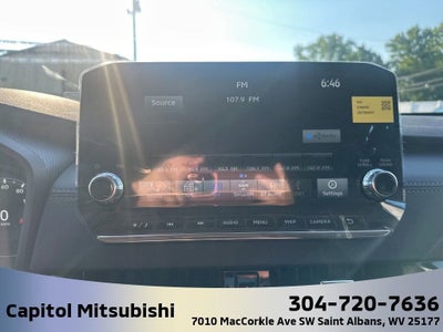 2025 Mitsubishi Outlander PHEV SE