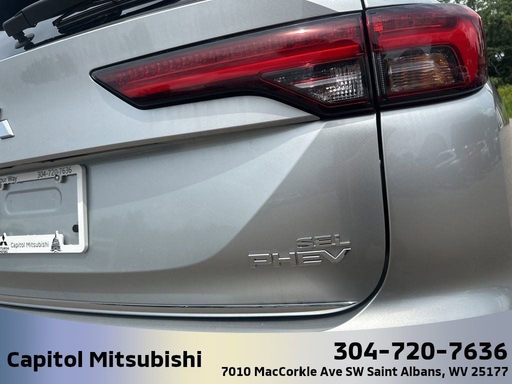 2025 Mitsubishi Outlander PHEV SEL