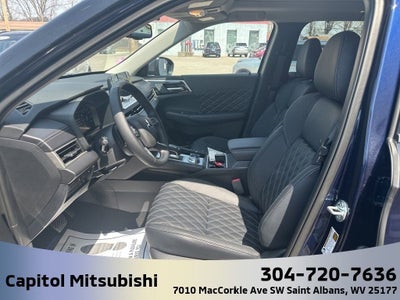 2025 Mitsubishi Outlander PHEV SEL