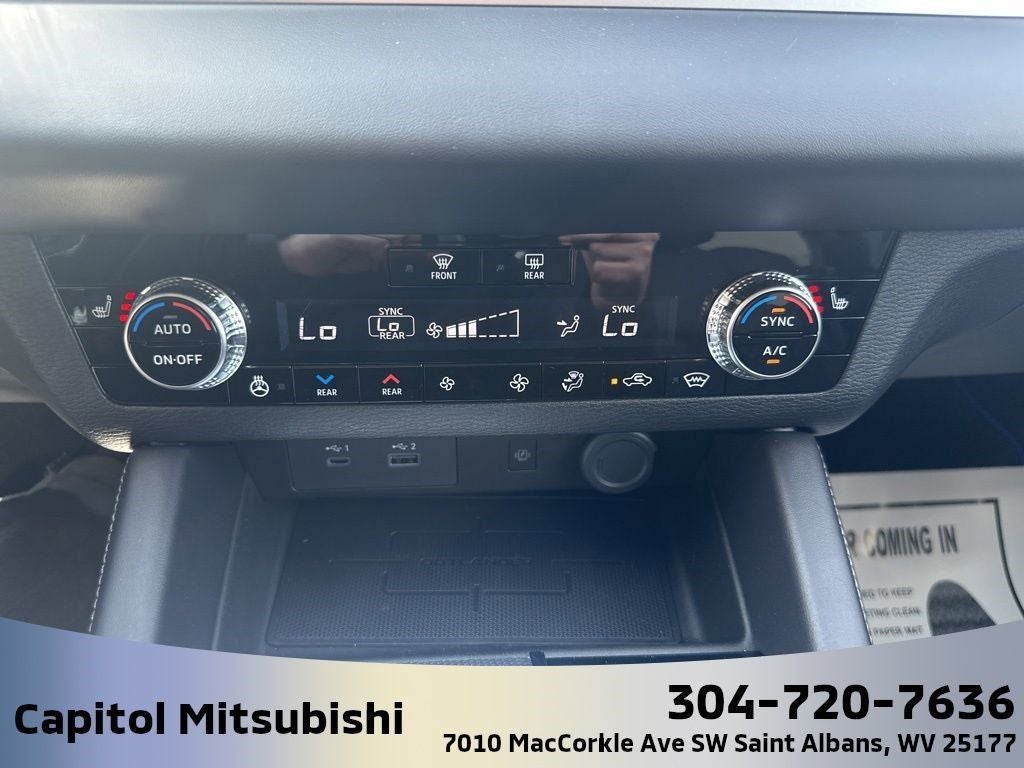 2025 Mitsubishi Outlander PHEV SEL