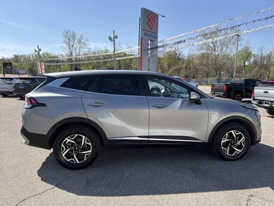 2024 Kia Sportage LX