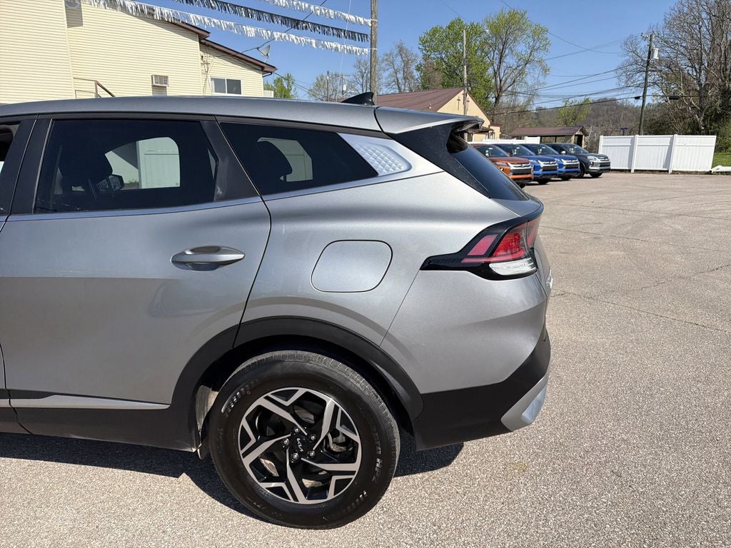 2024 Kia Sportage LX