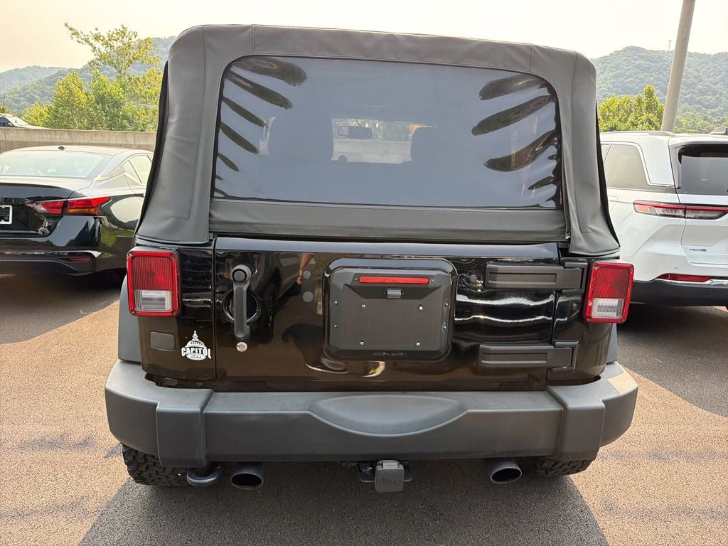 2016 Jeep Wrangler Sport