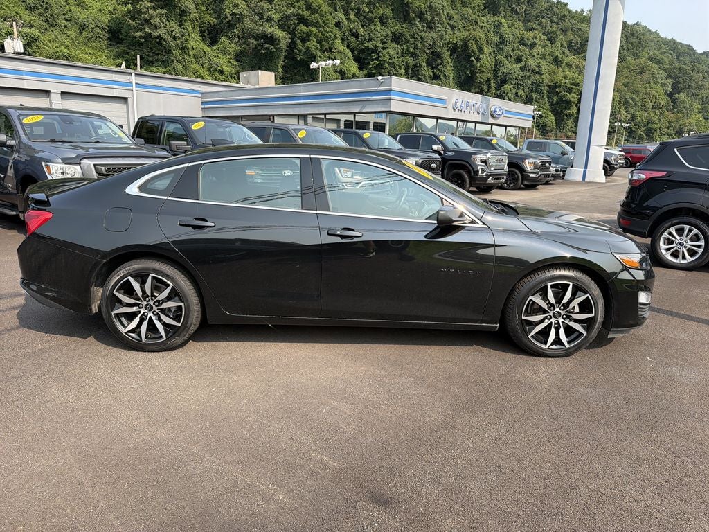 2022 Chevrolet Malibu RS