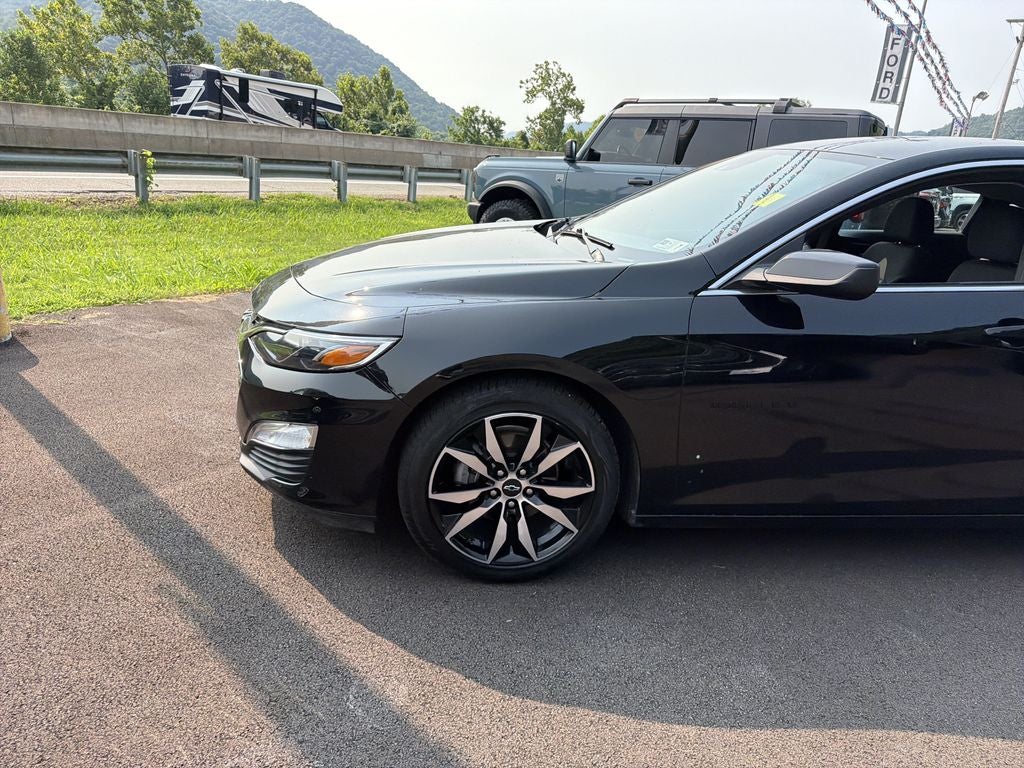 2022 Chevrolet Malibu RS