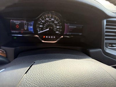 2016 Lincoln MKS Base