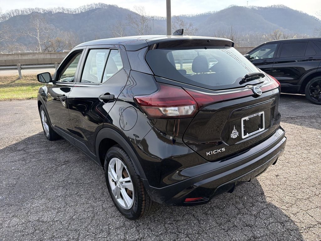 2021 Nissan Kicks S