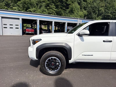 2024 Toyota Tacoma TRD Off-Road