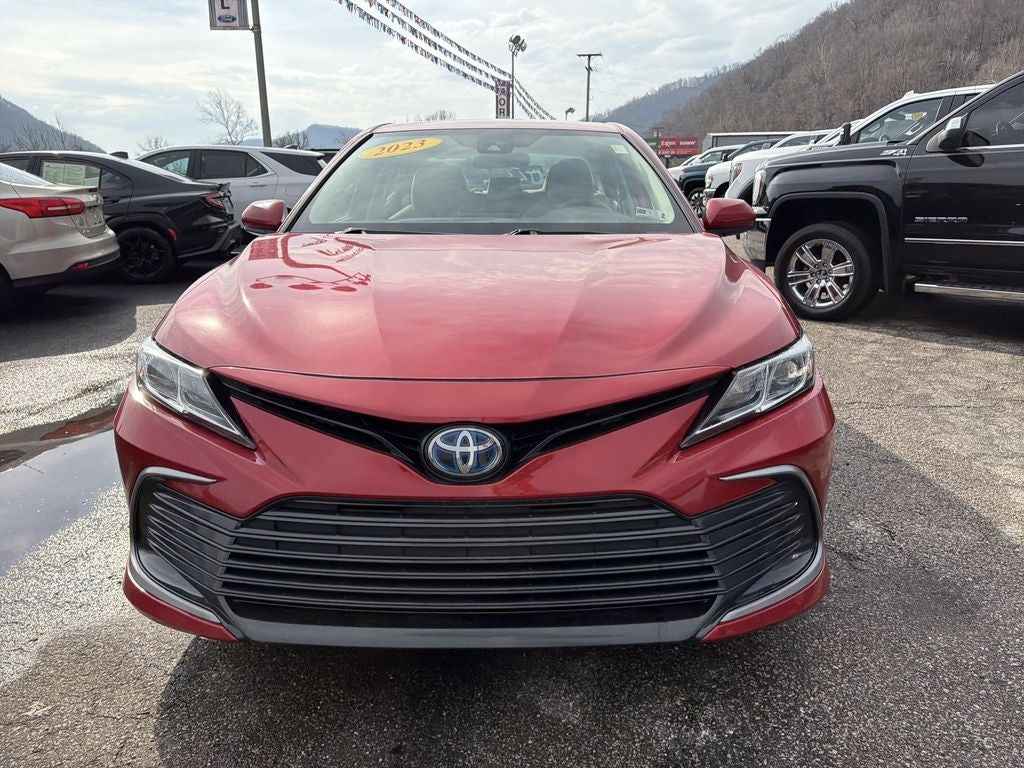 2023 Toyota Camry Hybrid LE