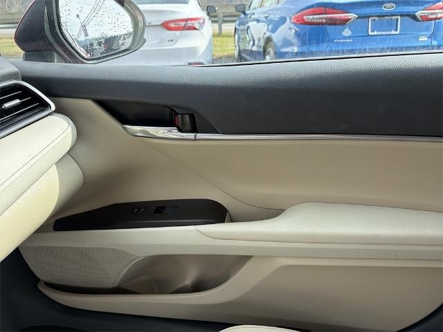 2023 Toyota Camry Hybrid LE