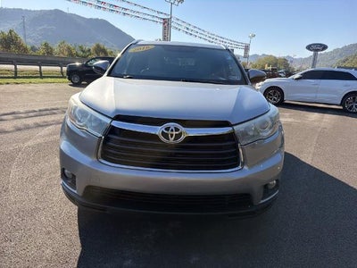 2016 Toyota Highlander XLE V6