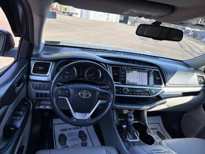 2016 Toyota Highlander XLE V6
