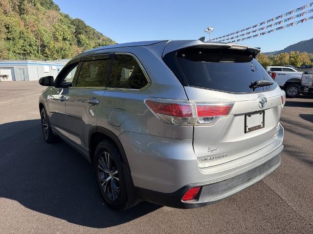 2016 Toyota Highlander XLE V6