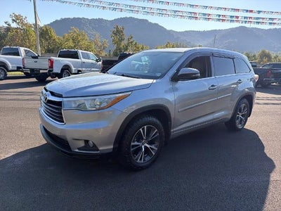 2016 Toyota Highlander XLE V6