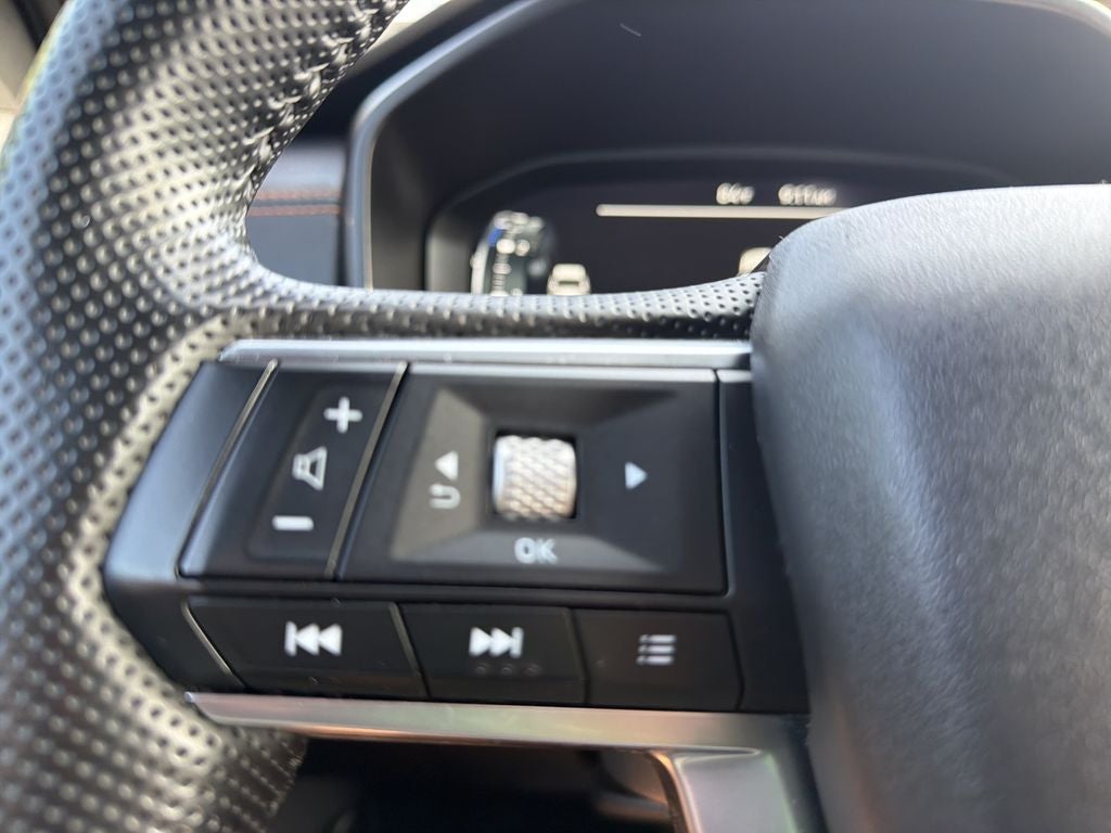 2024 Mitsubishi Outlander PHEV Base