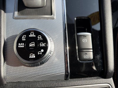 2024 Mitsubishi Outlander PHEV Base