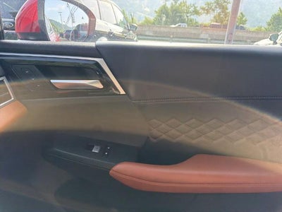 2024 Mitsubishi Outlander PHEV Base