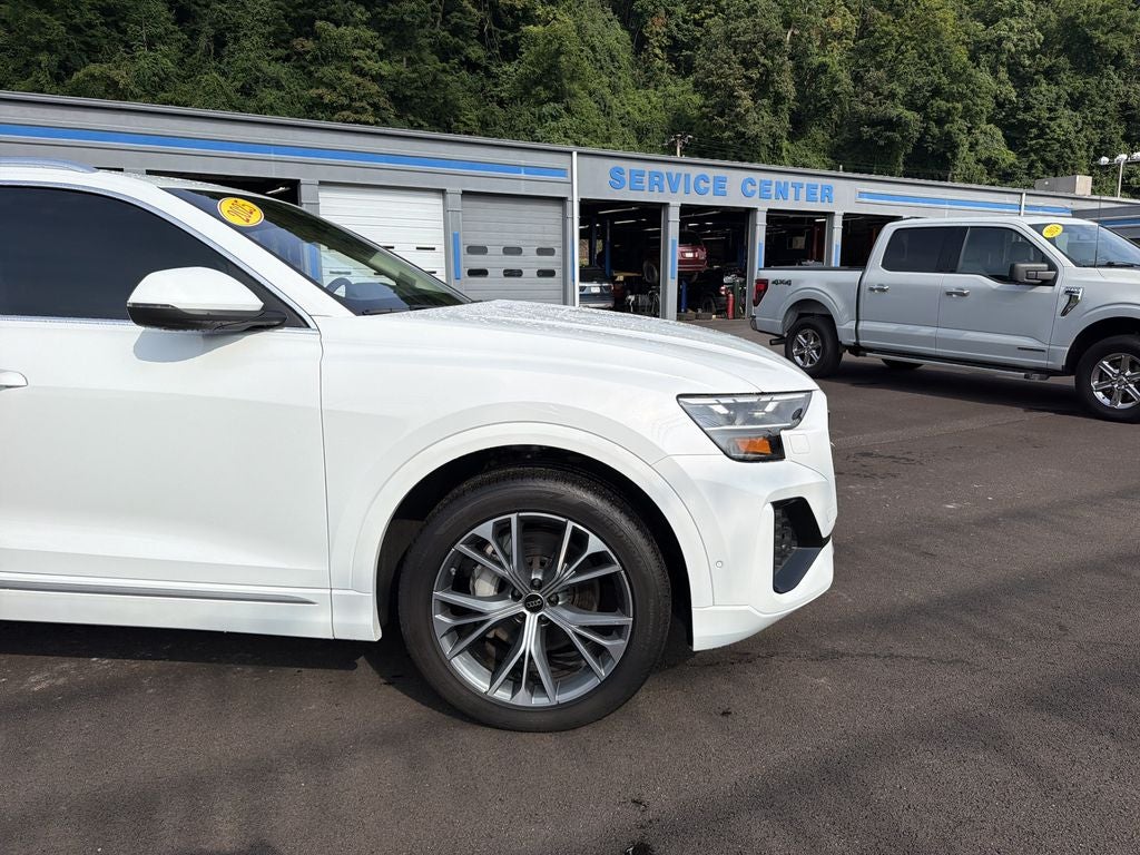 2025 Audi Q8 55 Premium Plus quattro