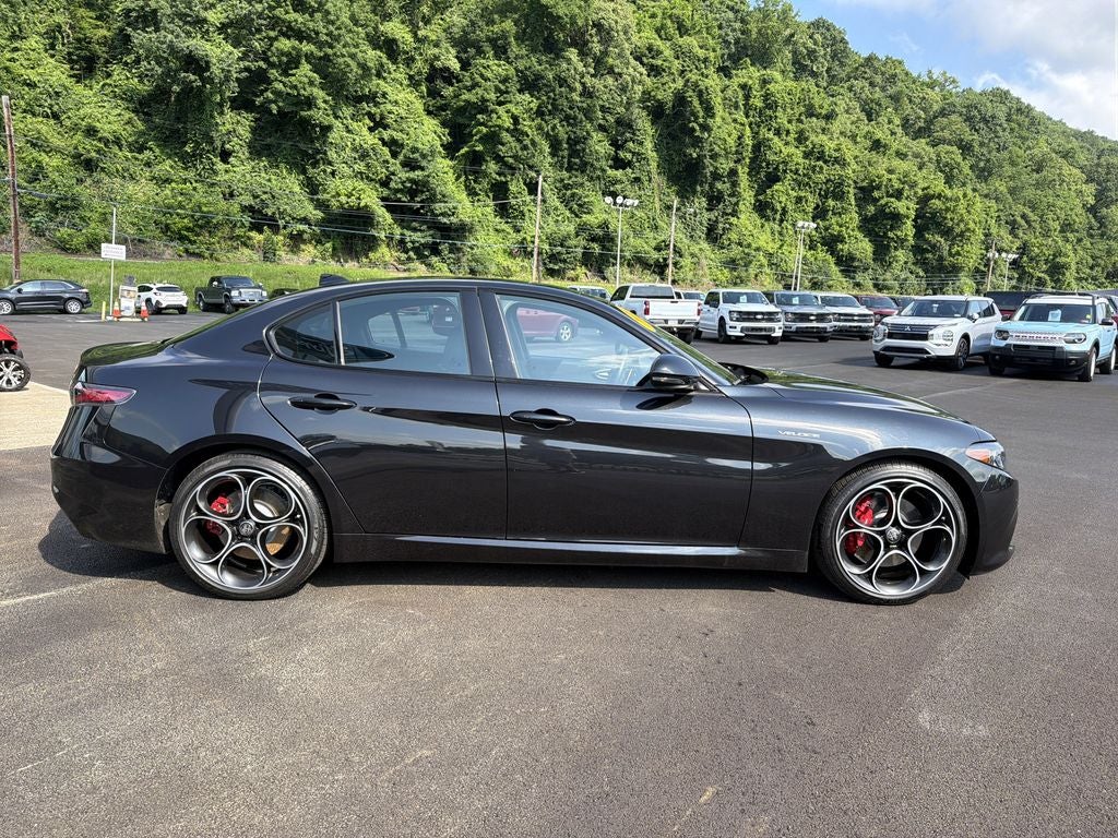 2024 Alfa Romeo Giulia Veloce