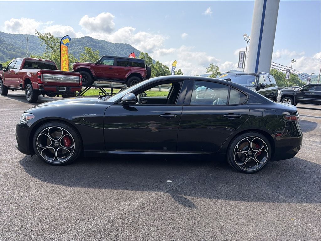 2024 Alfa Romeo Giulia Veloce